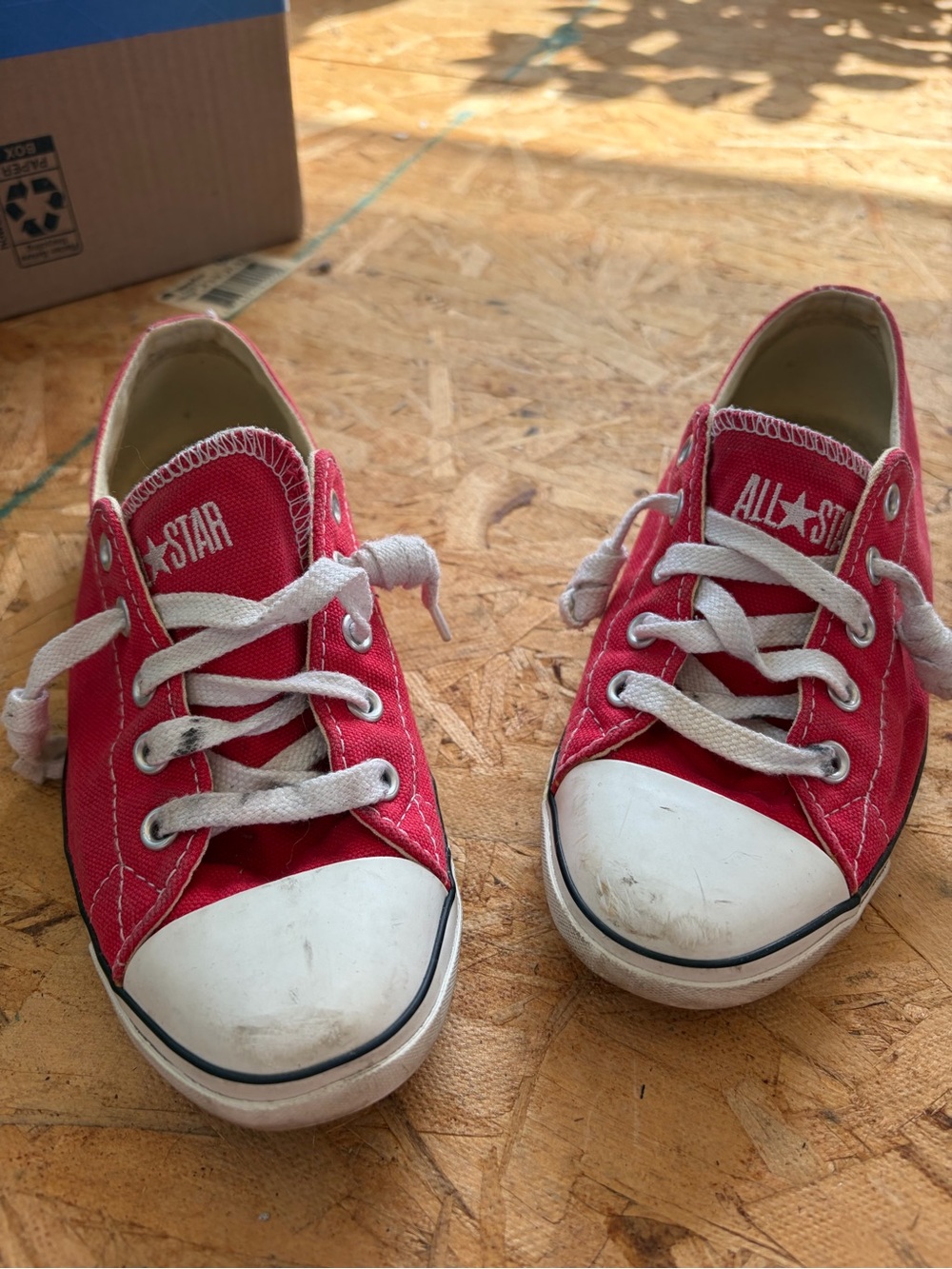 Red Converse Women’s Fit